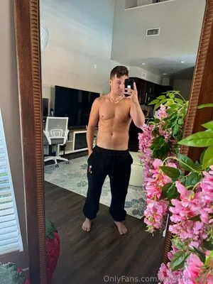 Jayromeroxxx OnlyFans Leaked Free Thumbnail Picture - #ruKtc6kz9H