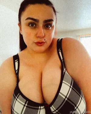 Jazminealeahh OnlyFans Leaked Free Thumbnail Picture - #2BMfz6HkDr