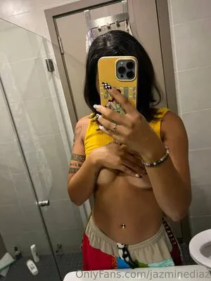 Jazminediaz OnlyFans Leaked Free Thumbnail Picture - #ufoUyzNxvN