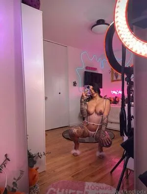 Jazmyn PDX OnlyFans Leaked Free Thumbnail Picture - #nWYT9PRYhm