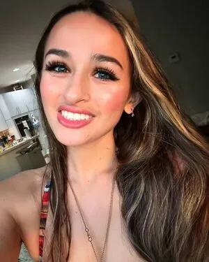 Jazz Jennings OnlyFans Leaked Free Thumbnail Picture - #dQd5xEU246