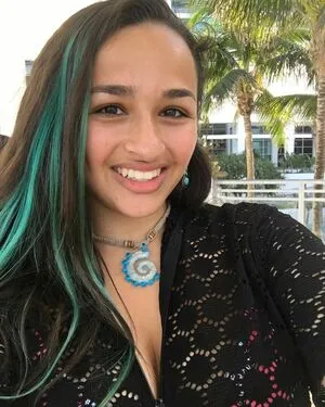 Jazz Jennings OnlyFans Leaked Free Thumbnail Picture - #p54bRoWURO
