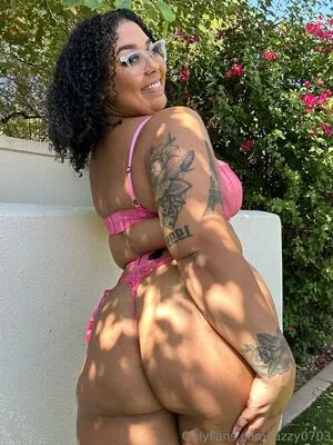 Jazzy0703 OnlyFans Leaked Free Thumbnail Picture - #7tyc8oexP6