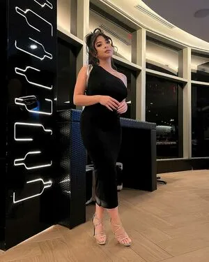 Jean Truong OnlyFans Leaked Free Thumbnail Picture - #T18hTnIowa