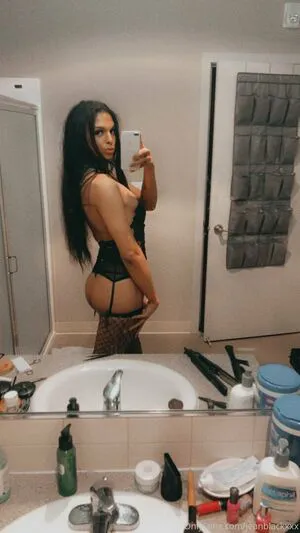 Jeanblackxxx OnlyFans Leaked Free Thumbnail Picture - #28E09YL8dl