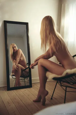Jeanette Larsen OnlyFans Leaked Free Thumbnail Picture - #YuIarQi7IA