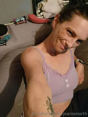 Jeanienorth OnlyFans Leaked Free Thumbnail Picture - #Y0sm3v2svE