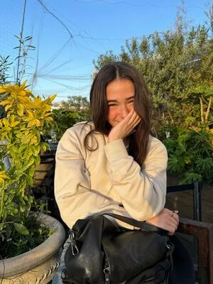 Jeanne Brem OnlyFans Leaked Free Thumbnail Picture - #1dM7JrdWh4