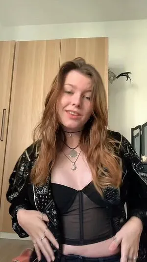 Jeanne Zeitler OnlyFans Leaked Free Thumbnail Picture - #f1sF91FkE8