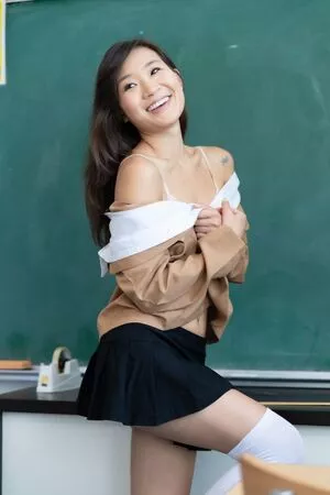 Jeannie Elise Mai OnlyFans Leaked Free Thumbnail Picture - #0lbqkpLk4V
