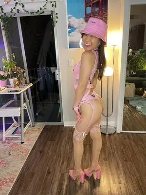 Jeannie Elise Mai OnlyFans Leaked Free Thumbnail Picture - #OgoKrHfAhH