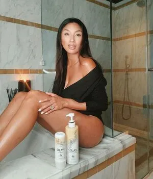Jeannie Mai OnlyFans Leaked Free Thumbnail Picture - #K882CDAlOw