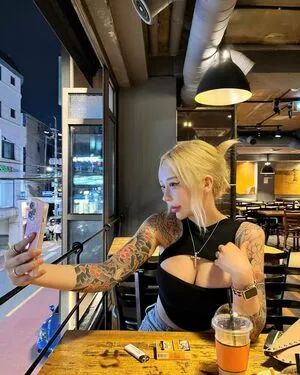 Jee I Queen OnlyFans Leaked Free Thumbnail Picture - #54fN5QzUo8