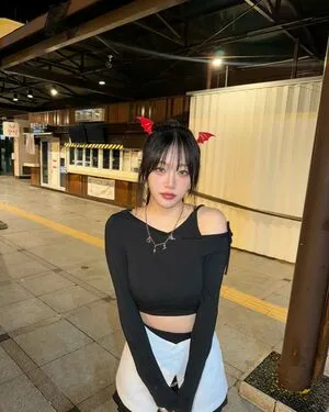 Jeewon OnlyFans Leaked Free Thumbnail Picture - #V0FIfauCET