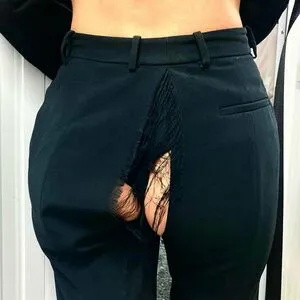 Jehnny Beth OnlyFans Leaked Free Thumbnail Picture - #d8HJ7yBBzB