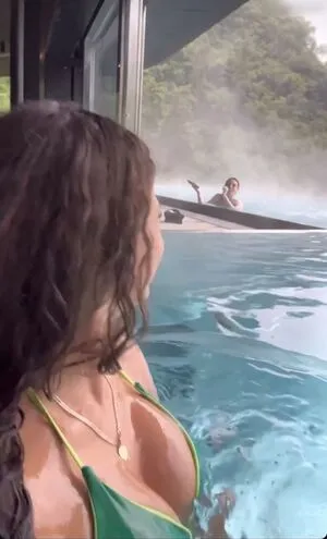 Jeje Lopes OnlyFans Leaked Free Thumbnail Picture - #YaB4jee0N4