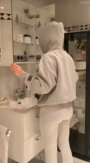 Jellefeline OnlyFans Leaked Free Thumbnail Picture - #YaS3eeMbPB