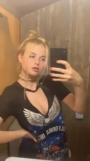 Jellina OnlyFans Leaked Free Thumbnail Picture - #7hb9dj1ttK