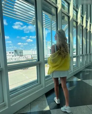 Jellina OnlyFans Leaked Free Thumbnail Picture - #loLLz8las6