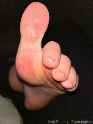 Jemsbigfeet OnlyFans Leaked Free Thumbnail Picture - #imRxNkBdy1