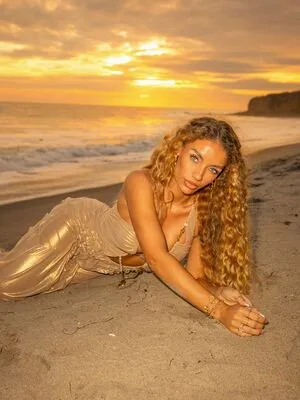 Jena Frumes OnlyFans Leaked Free Thumbnail Picture - #djMg25WKTF