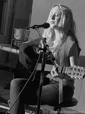 Jenelleaubade OnlyFans Leaked Free Thumbnail Picture - #NvtASldp2V