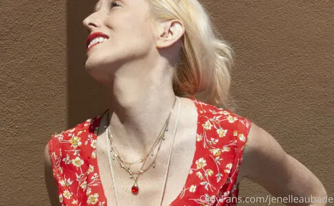 Jenelleaubade OnlyFans Leaked Free Thumbnail Picture - #buUa7dd4vb