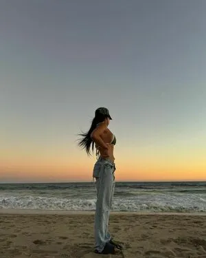 Jenn Q OnlyFans Leaked Free Thumbnail Picture - #2eztRLrx8X