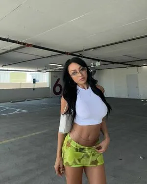 Jenn Q OnlyFans Leaked Free Thumbnail Picture - #F5kh78vjE5