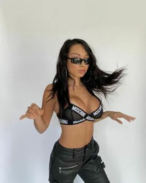 Jenn Q OnlyFans Leaked Free Thumbnail Picture - #s8hJZgvIBY
