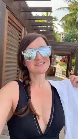 Jenna Ezarik OnlyFans Leaked Free Thumbnail Picture - #C7O1MP79iS