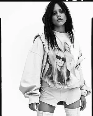 Jenna Ortega OnlyFans Leaked Free Thumbnail Picture - #2gG6d64sNX