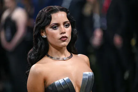 Jenna Ortega OnlyFans Leaked Free Thumbnail Picture - #8q6sSLuv7j