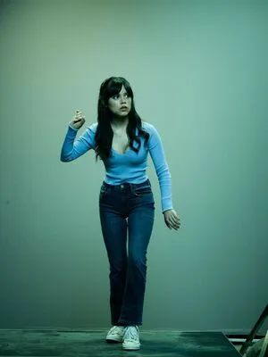 Jenna Ortega OnlyFans Leaked Free Thumbnail Picture - #DzdEcAMsXK