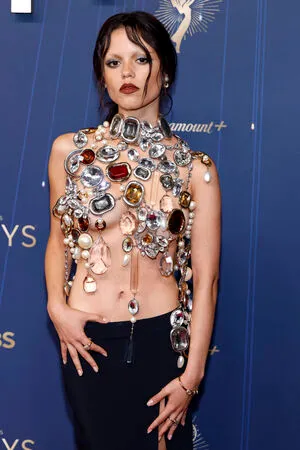 Jenna Ortega OnlyFans Leaked Free Thumbnail Picture - #FGAV8tFNeS