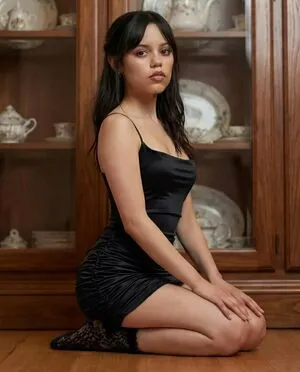 Jenna Ortega OnlyFans Leaked Free Thumbnail Picture - #GlgbKiktPm