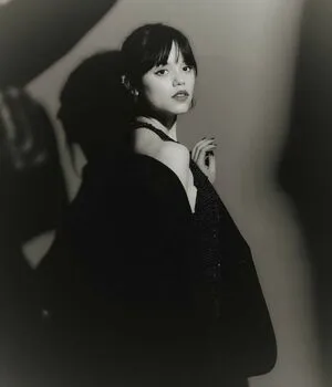 Jenna Ortega OnlyFans Leaked Free Thumbnail Picture - #HqlWnl4MPs