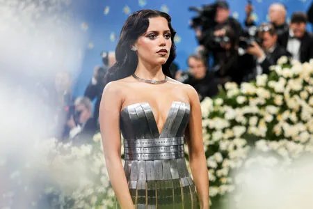 Jenna Ortega OnlyFans Leaked Free Thumbnail Picture - #IFVRPBMOAd