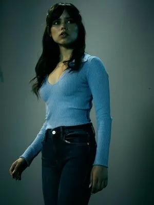 Jenna Ortega OnlyFans Leaked Free Thumbnail Picture - #K2Q0ZPHo8J