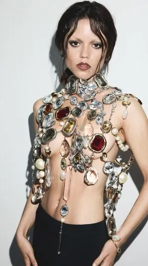 Jenna Ortega OnlyFans Leaked Free Thumbnail Picture - #KLMGeqxeMn