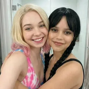 Jenna Ortega OnlyFans Leaked Free Thumbnail Picture - #KNwV68QD4L