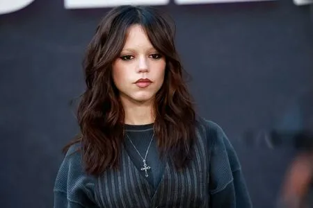 Jenna Ortega OnlyFans Leaked Free Thumbnail Picture - #QGYigrr5Ce