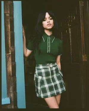 Jenna Ortega OnlyFans Leaked Free Thumbnail Picture - #Tg9ayuJ70W