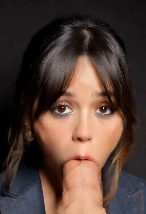 Jenna Ortega OnlyFans Leaked Free Thumbnail Picture - #UtclBcD11y