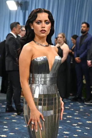 Jenna Ortega OnlyFans Leaked Free Thumbnail Picture - #WIt3193ldj