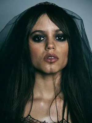 Jenna Ortega OnlyFans Leaked Free Thumbnail Picture - #WhSapztbQq