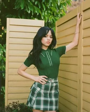 Jenna Ortega OnlyFans Leaked Free Thumbnail Picture - #cF7yPN7yDc