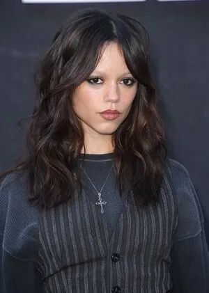 Jenna Ortega OnlyFans Leaked Free Thumbnail Picture - #ck6165Herc
