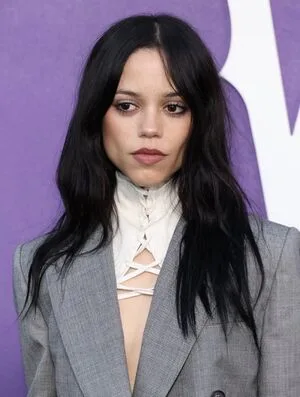 Jenna Ortega OnlyFans Leaked Free Thumbnail Picture - #dCUxA5EIPn