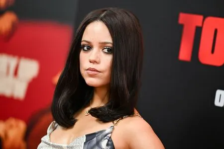 Jenna Ortega OnlyFans Leaked Free Thumbnail Picture - #dtMziBsRZV